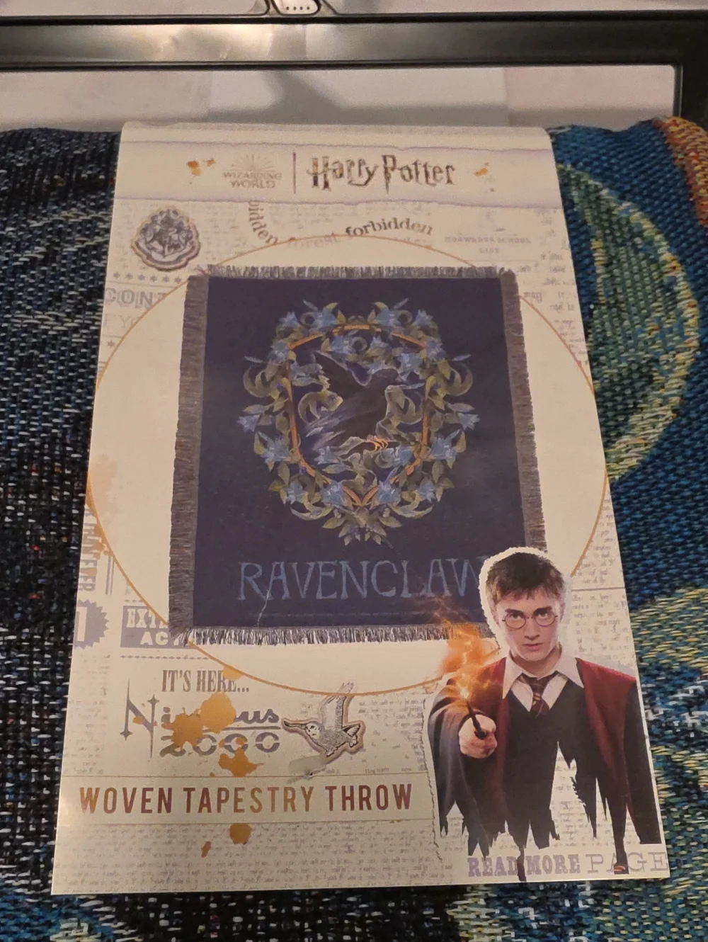 Wizarding World features crest woven